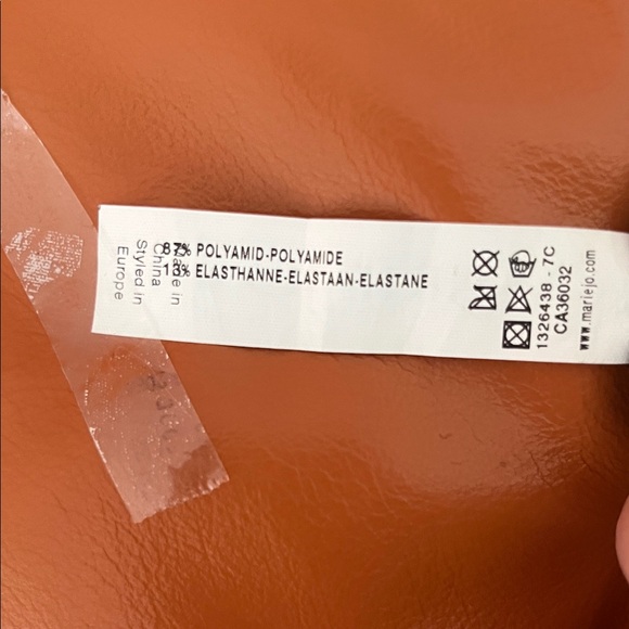 Marie Jo Black Lace Bra - Picture 2 of 5